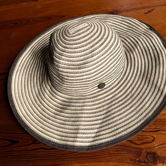 Goorin Bros Wide Brim Sunhat Size Medium - Picture 1 of 8